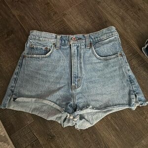 Abercrombie Mom Short